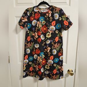 Zara Trafaluc Black And Floral Shift Tunic Dress Size Medium